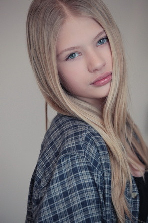 Photo of model Kristina Viktorija Gromovaite - ID 375841