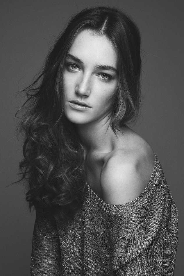 Photo of model Joséphine Le Tutour - ID 376373