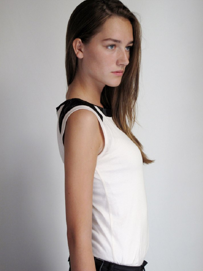 Photo of model Joséphine Le Tutour - ID 440365