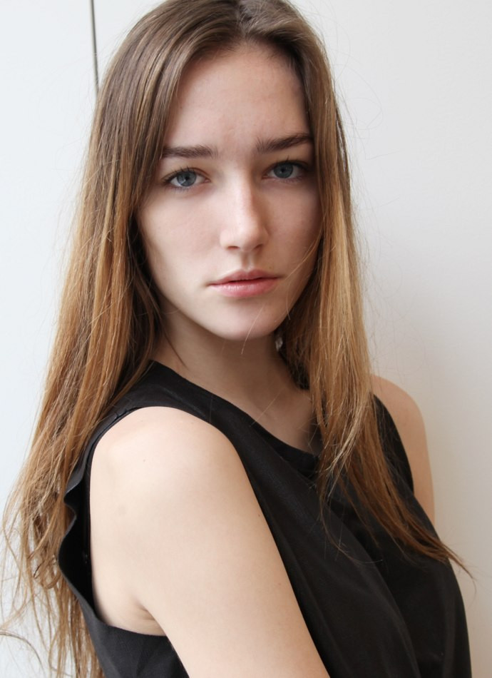 Photo of model Joséphine Le Tutour - ID 440389