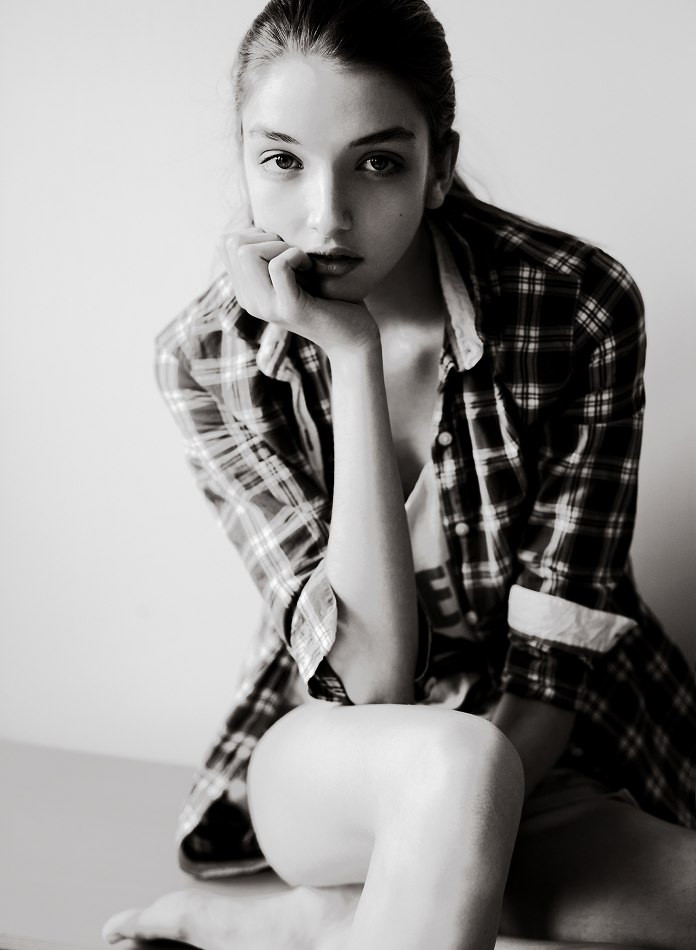 Photo of model Kate Howat - ID 377367