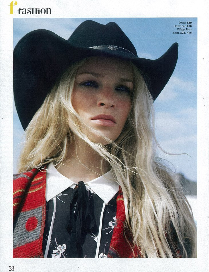 Photo of model Isabeau Hitijahubessy - ID 377621