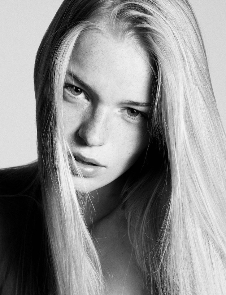 Photo of model Isabeau Hitijahubessy - ID 377632