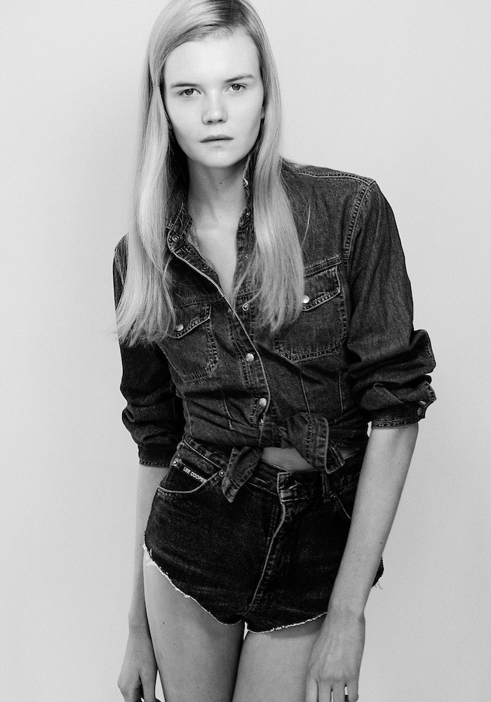 Photo of model Josefine Nicklasson - ID 379923