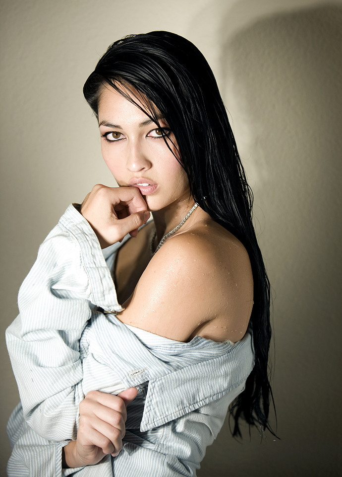 Photo of model Jessica Mau - ID 380909