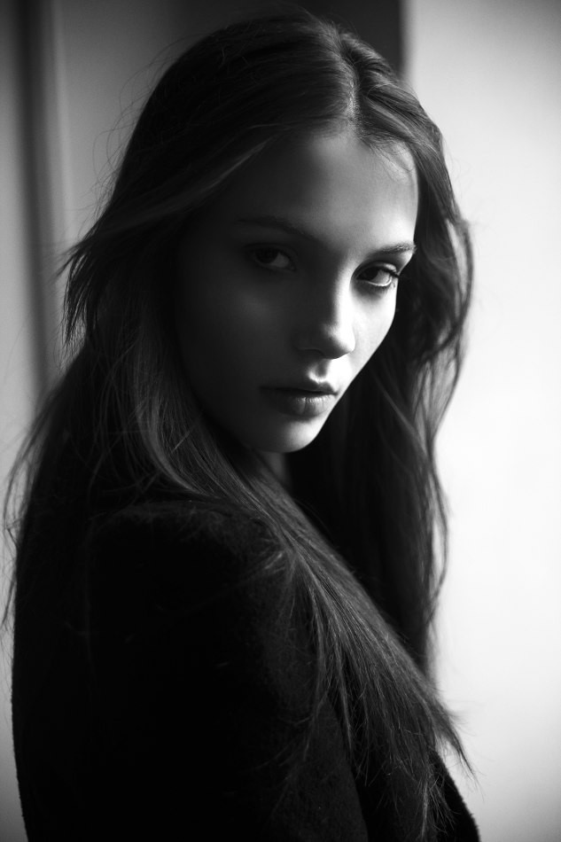Photo of fashion model Mariane Fassarella - ID 381189 | Models | The FMD
