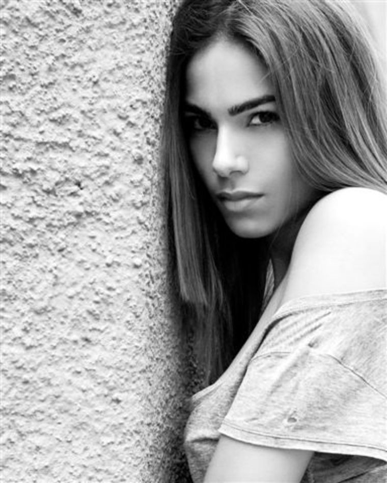 Photo of model Fernanda Carvalho - ID 422113