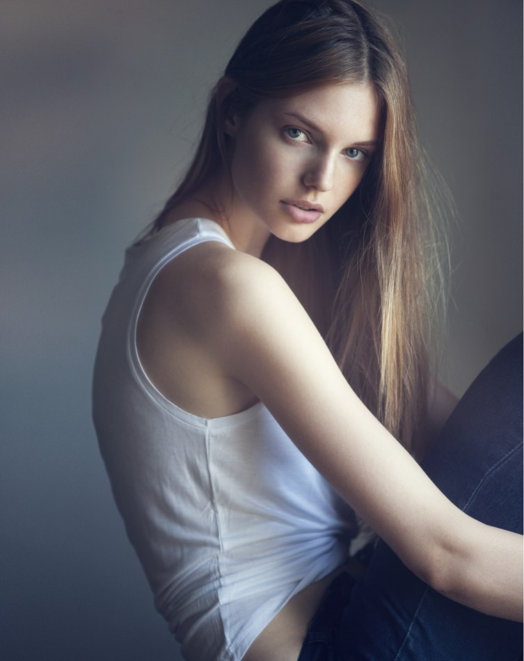 Photo of model Isabella Oberg - ID 382077