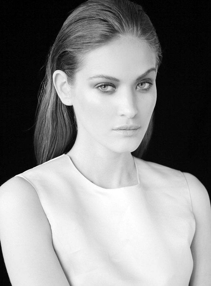Photo of model Jacqueline Medeiros - ID 406896