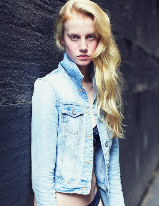 Photo of model Lauren Bigelow - ID 382555