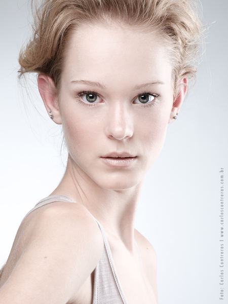 Photo of model Vanessa Adamatti - ID 384783