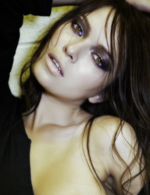 Photo of model Roza Abdurazakova - ID 411681