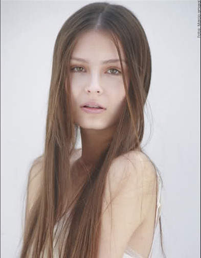 Photo of model Alessandra Hohl - ID 387028