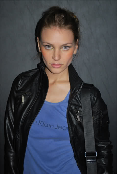 Photo of model Natalia Zambiasi - ID 387056