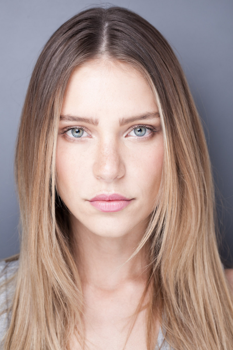 Photo of model Natalia Zambiasi - ID 387085