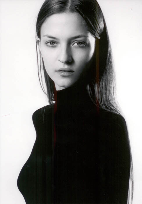 Photo of model Emeline Ghesquiere - ID 388411