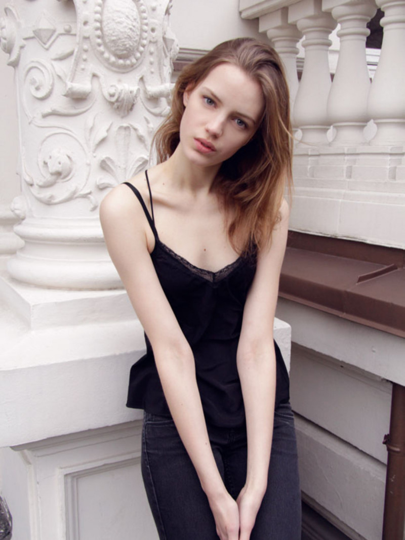 Photo of model Esther Heesch - ID 462900