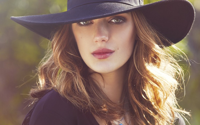 Esther Heesch