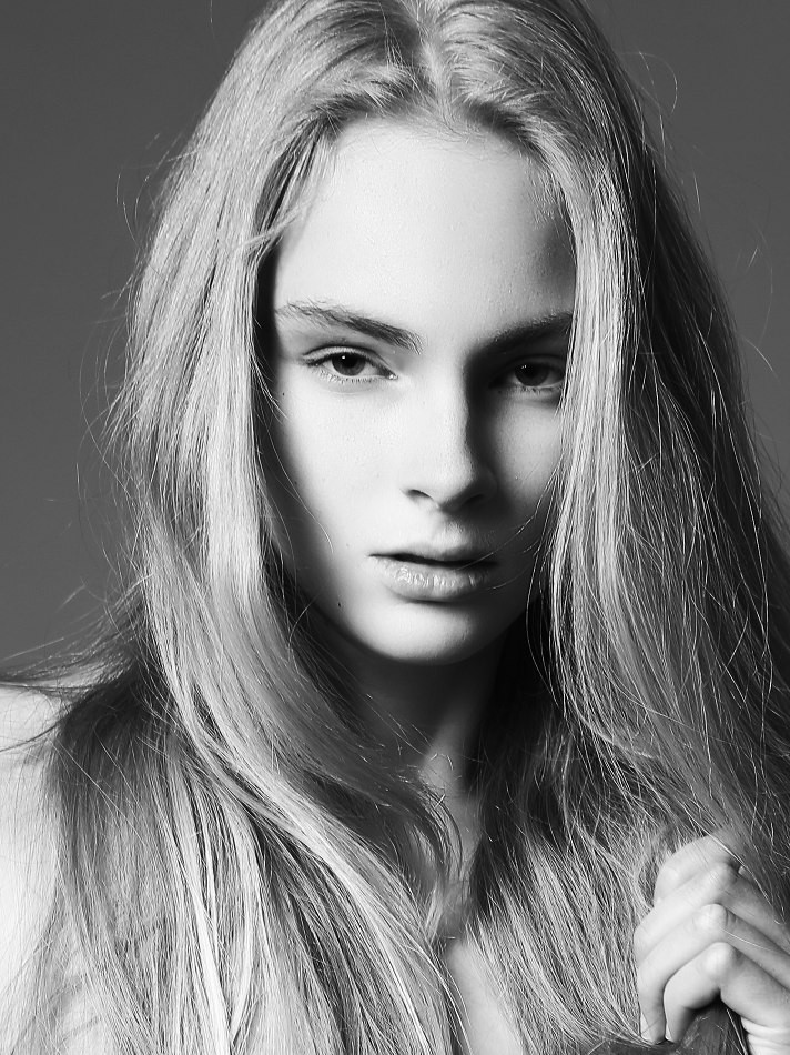 Photo of model Julia Schneider - ID 436525