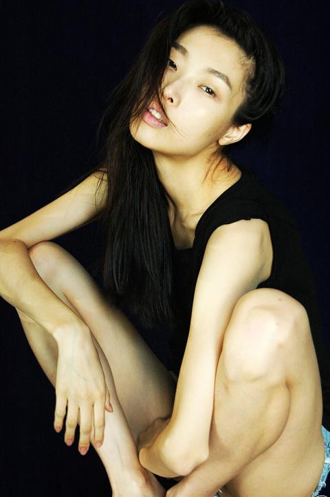 Photo of model Sung Hee Kim - ID 390648
