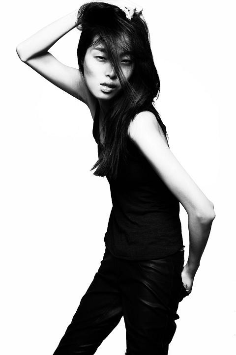 Photo of model Sung Hee Kim - ID 390656
