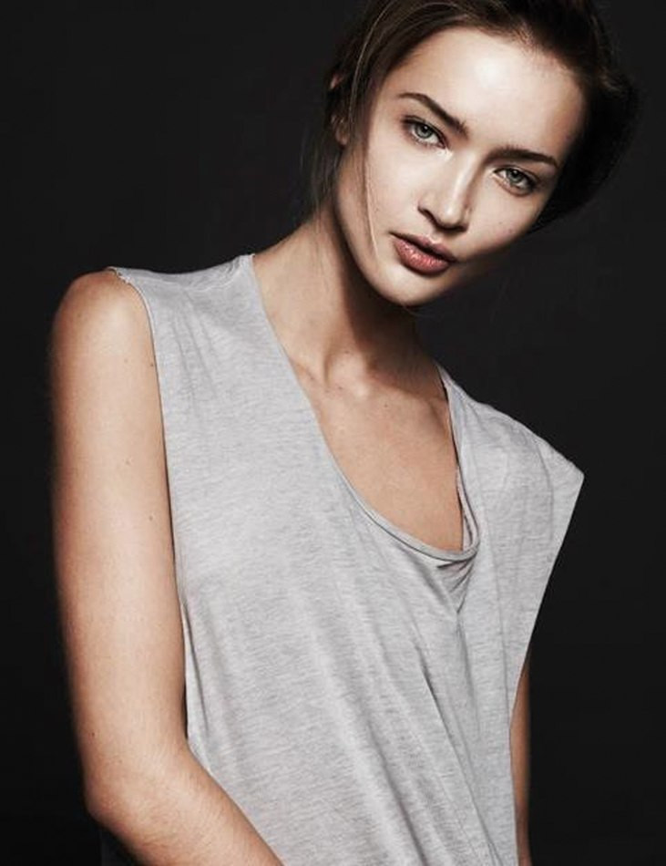 Photo of model Laura-Jade Alexander-Breton - ID 413798