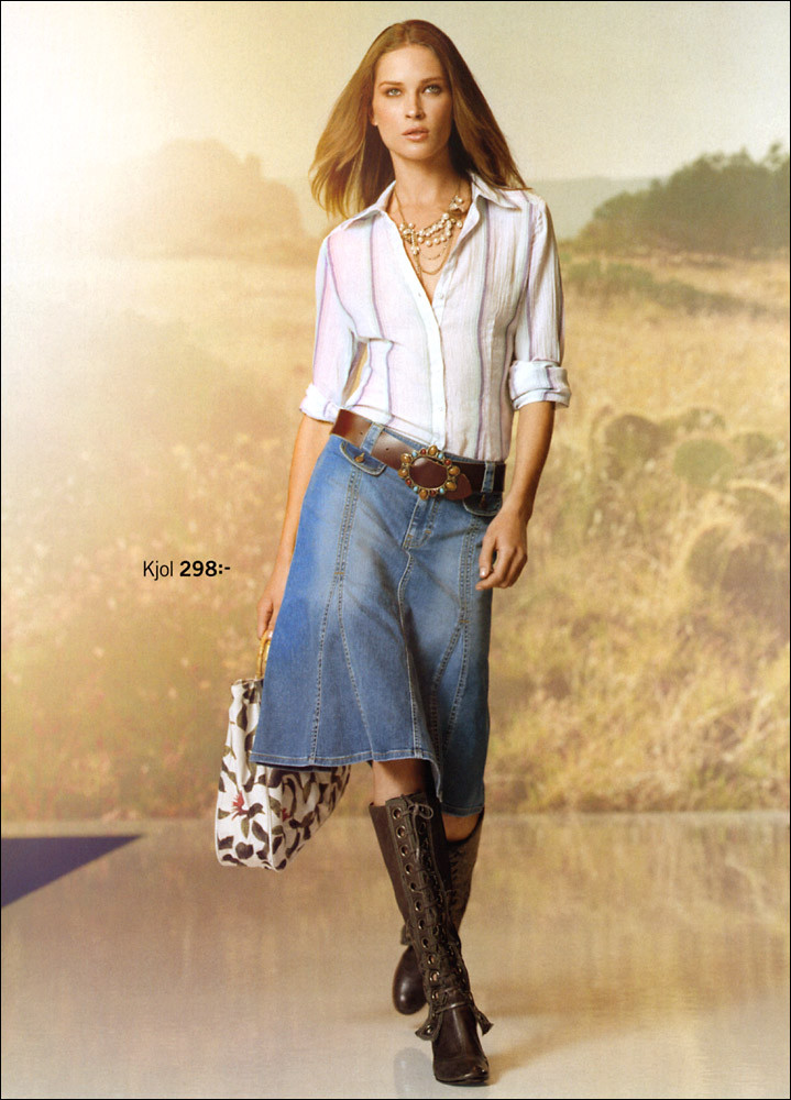 Photo of model Erin Wasson - ID 72794