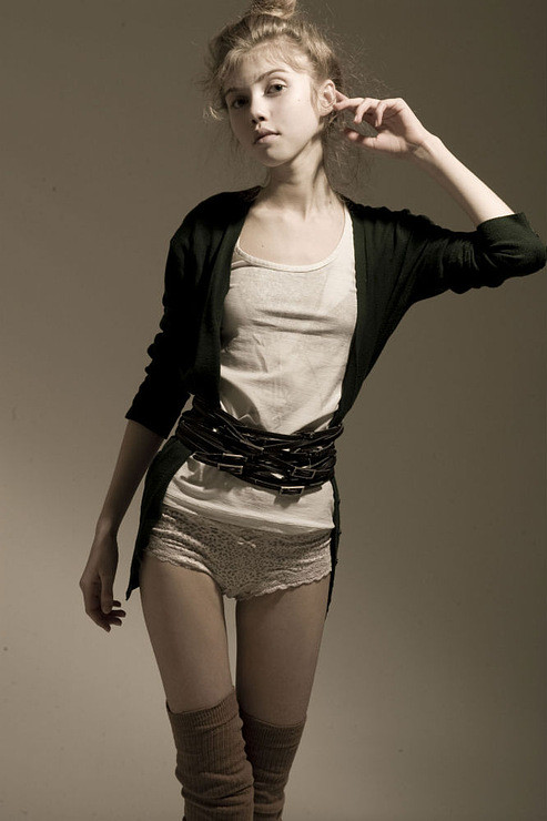 Photo of model Leyla Erdmann - ID 393307