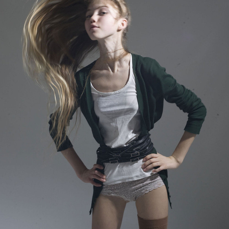 Photo of model Leyla Erdmann - ID 393325