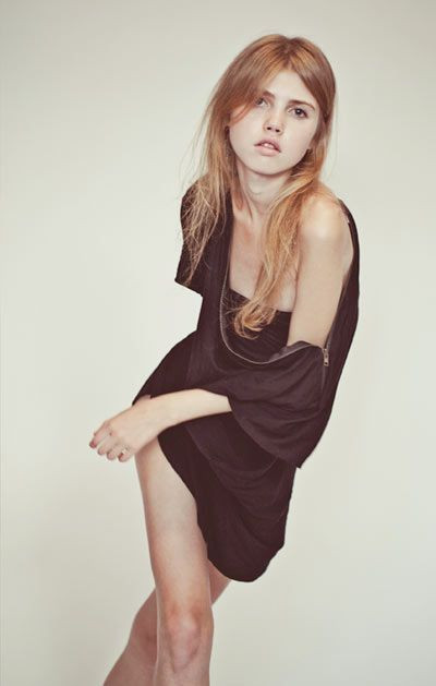 Photo of model Leyla Erdmann - ID 393371