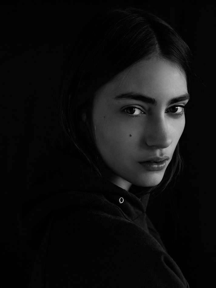 Photo of model Marine Deleeuw - ID 395477