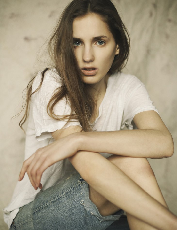 Photo of model Eline de Jong - ID 395689
