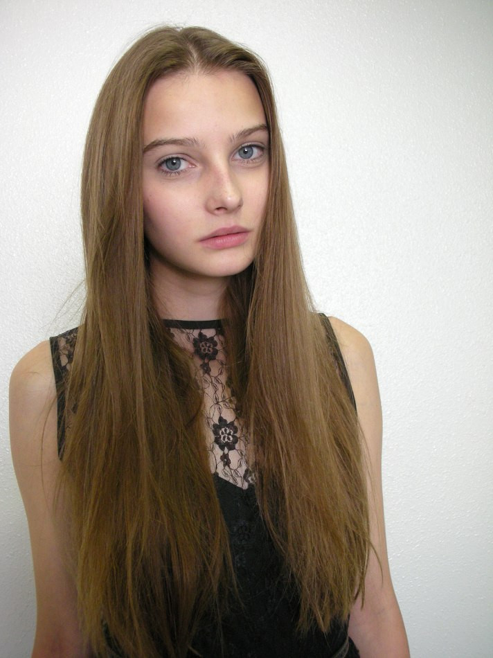 Photo of model Petra Hegedus - ID 396417