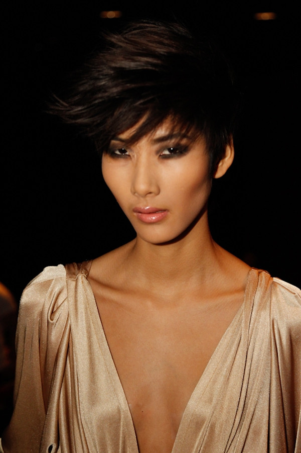 Photo of model Hoang Thuy - ID 404268