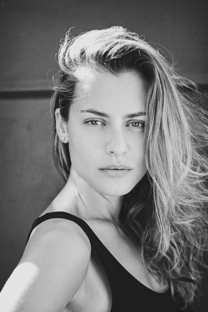 Photo of model Elena Horvath - ID 399546