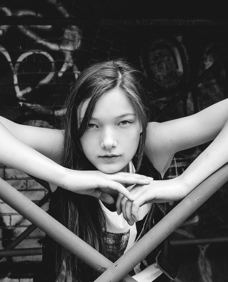 Photo of model Yumi Lambert - ID 400195