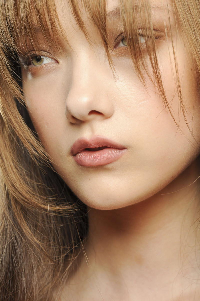 Photo of model Yumi Lambert - ID 412020