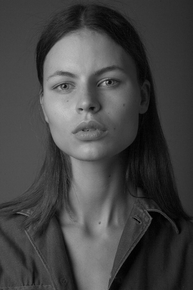 Photo of model Naomi Nijboer - ID 400328