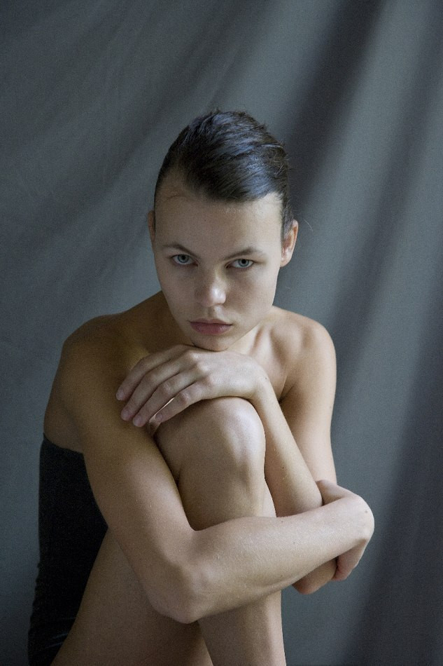 Photo of model Naomi Nijboer - ID 400332