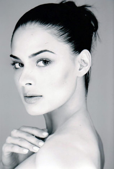 Photo of model Marilia Carvalho Riberio - ID 401177