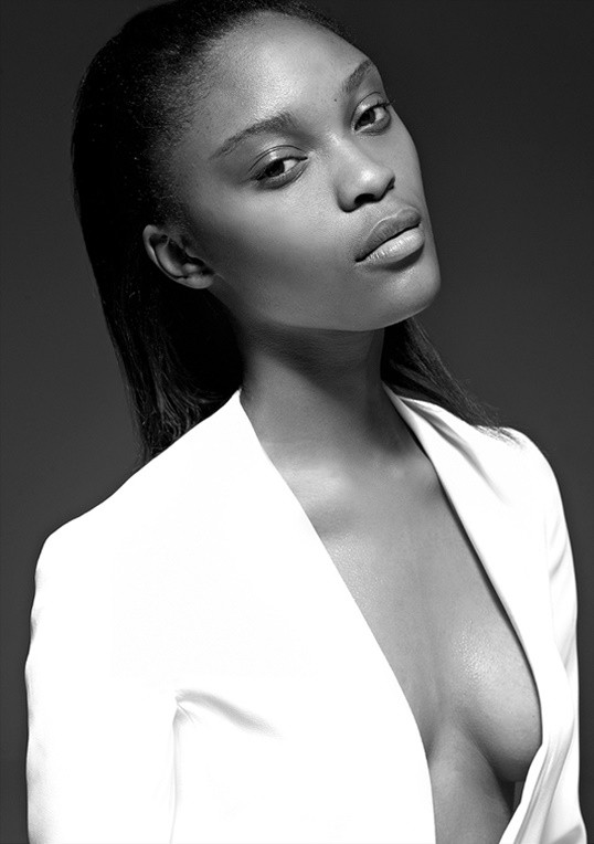 Photo of model Tiara Young - ID 401739