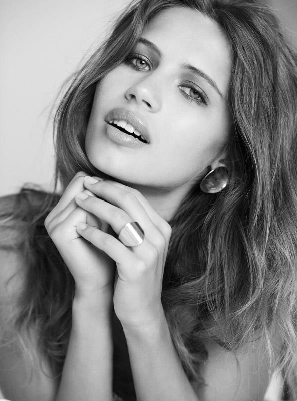 Photo of model Anna Suponeva - ID 403060
