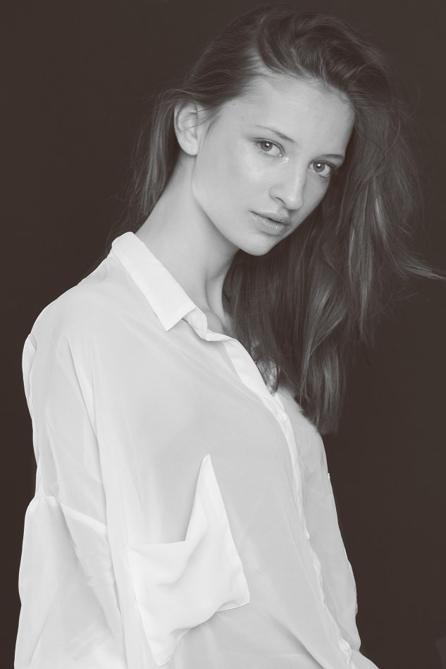 Photo of model Claire Thorsen - ID 403339