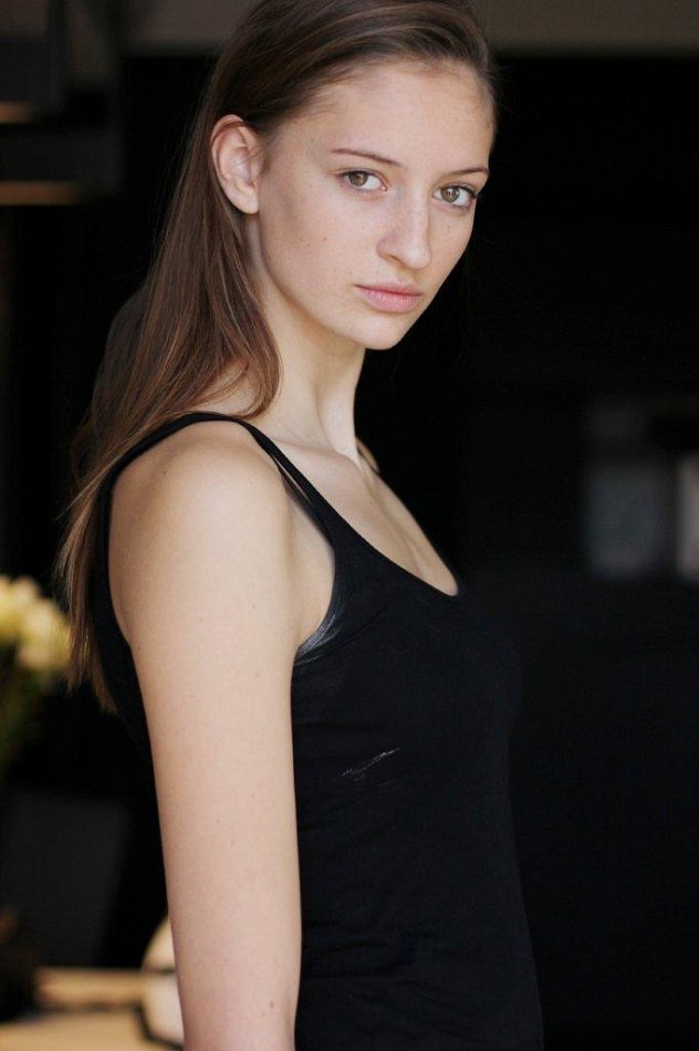 Photo of model Claire Thorsen - ID 403351