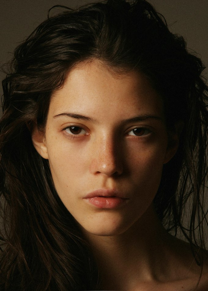 Photo of model Carla Ciffoni - ID 404443