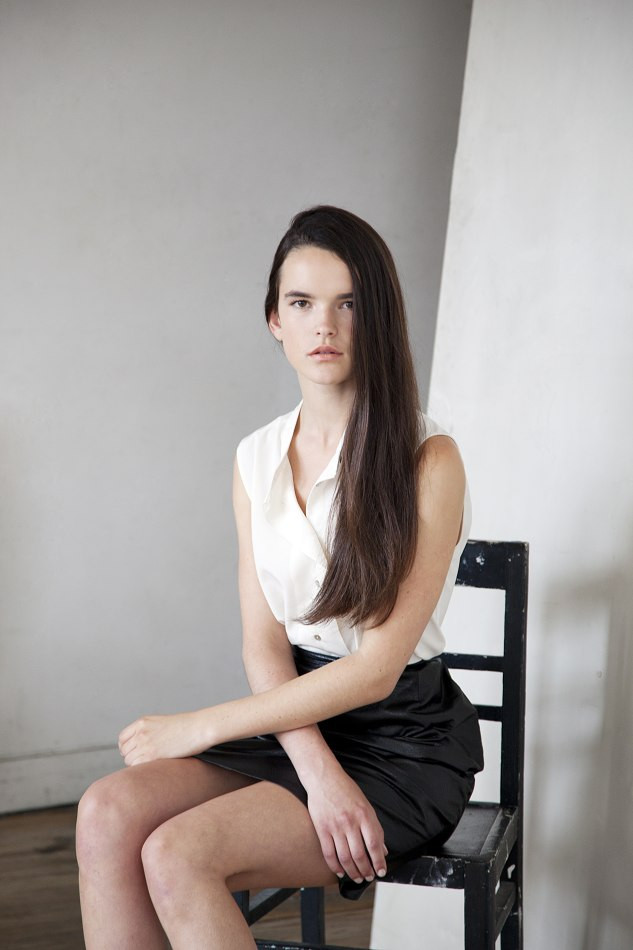 Photo of model Zoe Colivas - ID 406466