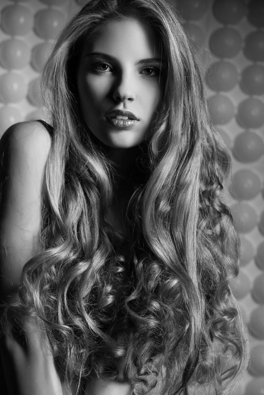 Photo of fashion model Liza Starchak - ID 410373 | Models | The FMD
