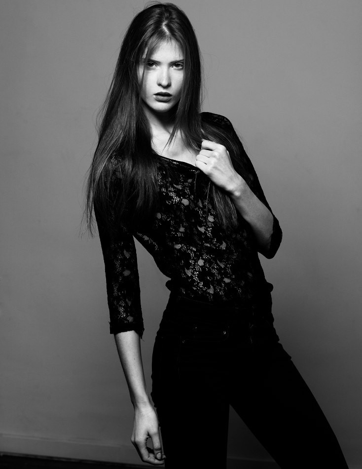 Photo of model Nina Vodopivec - ID 407984