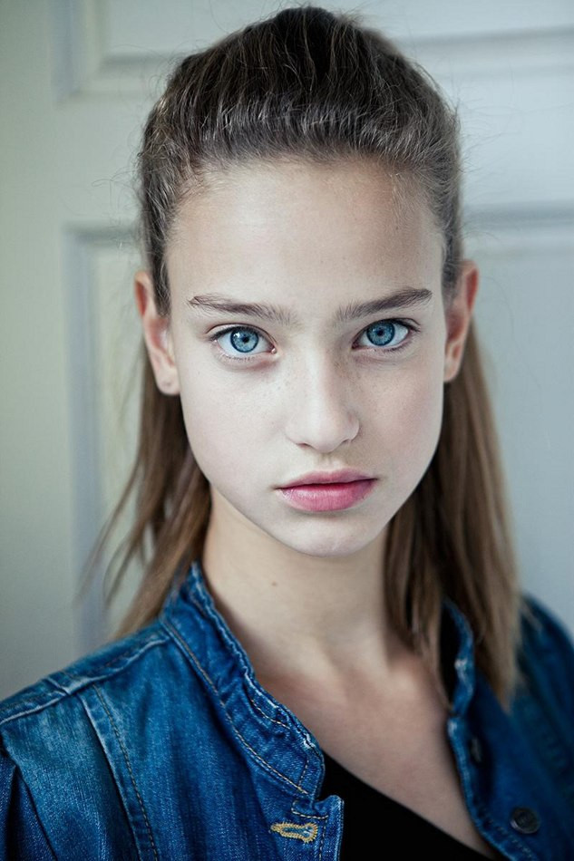 Photo of model Lorena Sandu - ID 411603