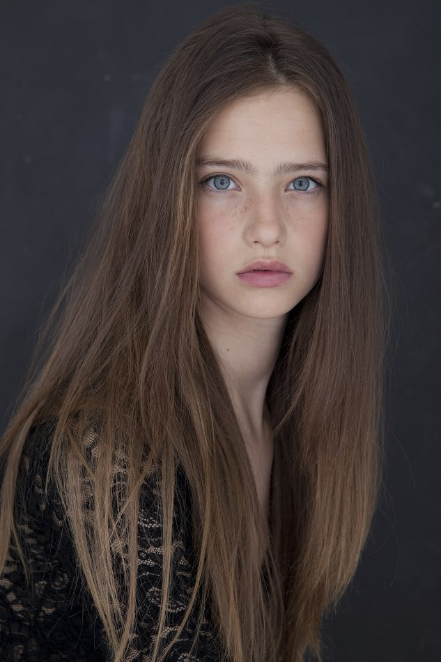 Photo of model Lorena Sandu - ID 411620
